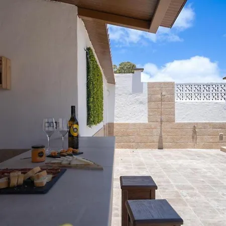 Holiday home Artiles